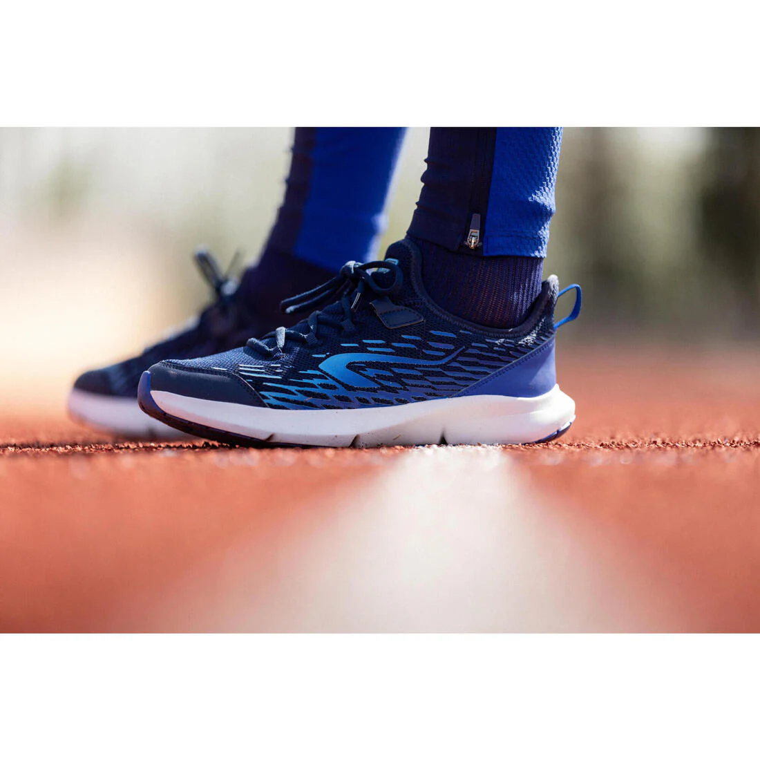 Chaussures enfant à lacets flexibles et légères - AT FLEX - Image 14