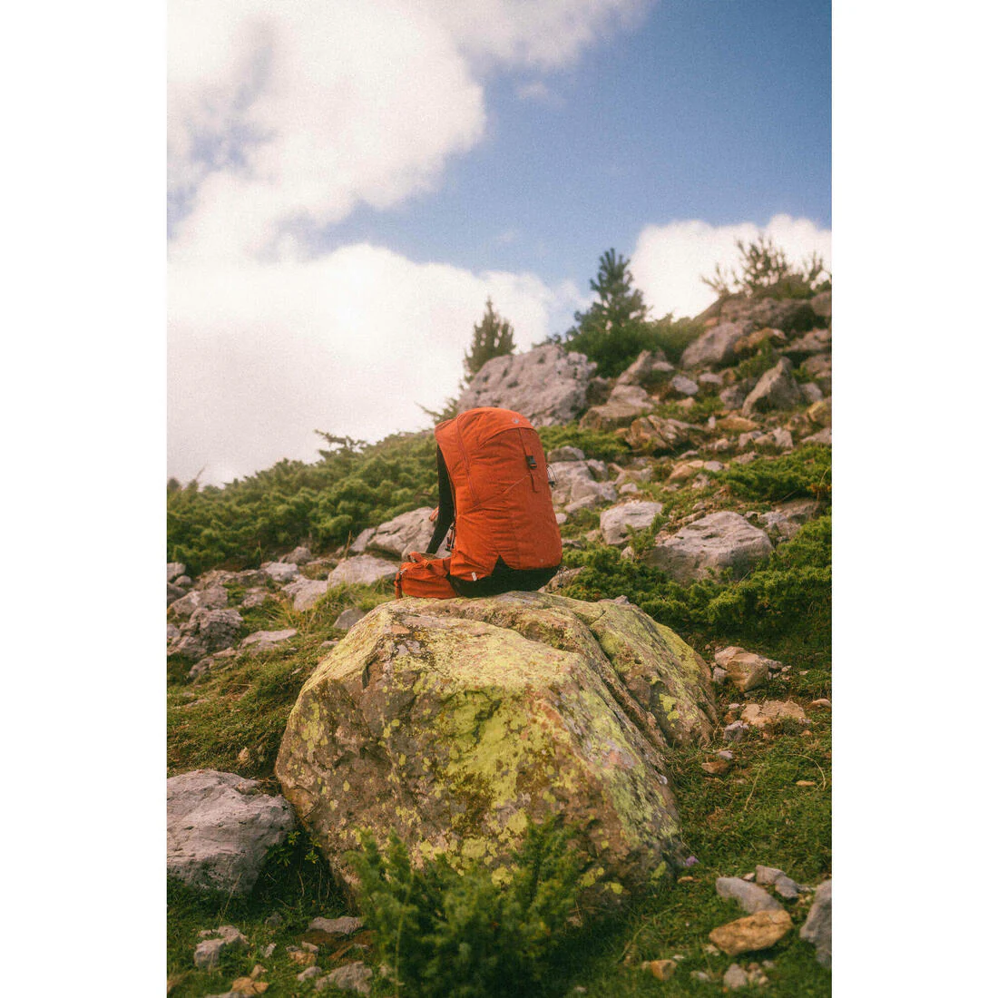 Sac à dos de randonnée ventilé 25L, MH500 khaki - Image 62